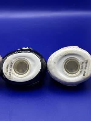 Warren Kimble HENNY PENNY mini salt & pepper shakers 4 PCS SET Black Ivory - Thumbnail 10