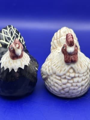 Warren Kimble HENNY PENNY mini salt & pepper shakers 4 PCS SET Black Ivory - Thumbnail 5