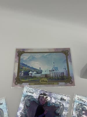 2025 Topps Disney Wonder Frozen Card Lot Elsa Anna Kristoff Bruni Castle 13 - Thumbnail 4