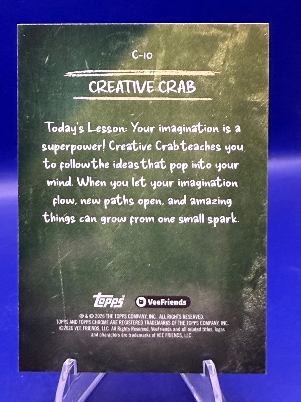2026 Topps Chrome VeeFriends CREATIVE CRAB Chalkboard Refractor Insert #C-10 - Thumbnail 2