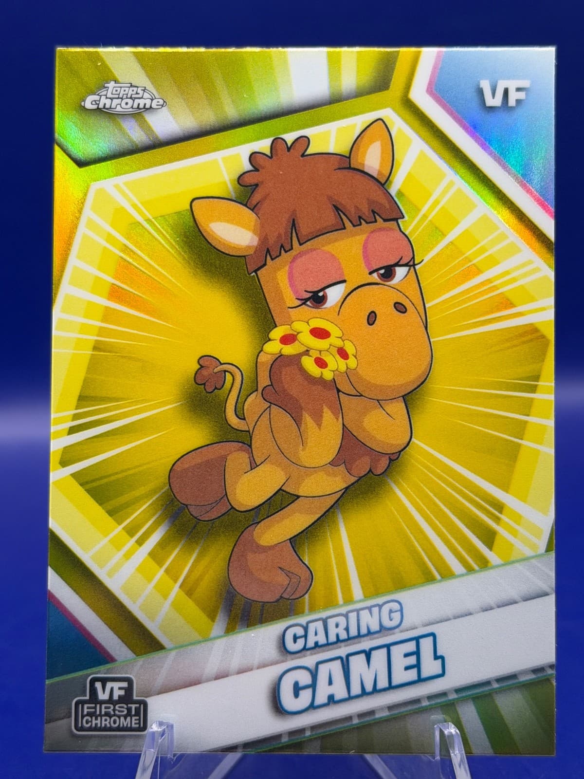 2026 Topps Chrome VeeFriends Caring Camel #44 Yellow Refractor
