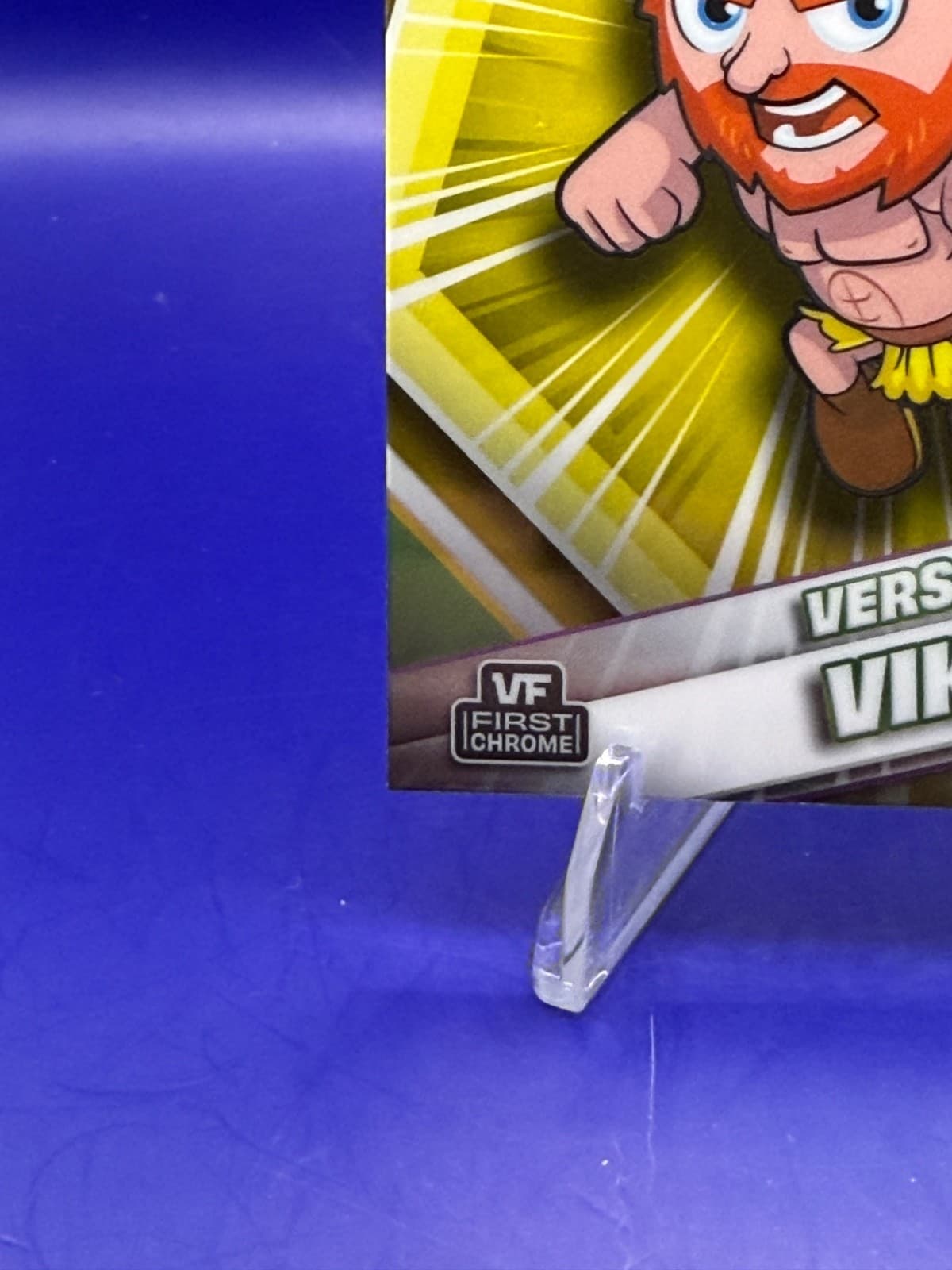 2026 Topps Veefriends VERSATILE VIKING Yellow Refractor VF First Chrome #6 - Thumbnail 6