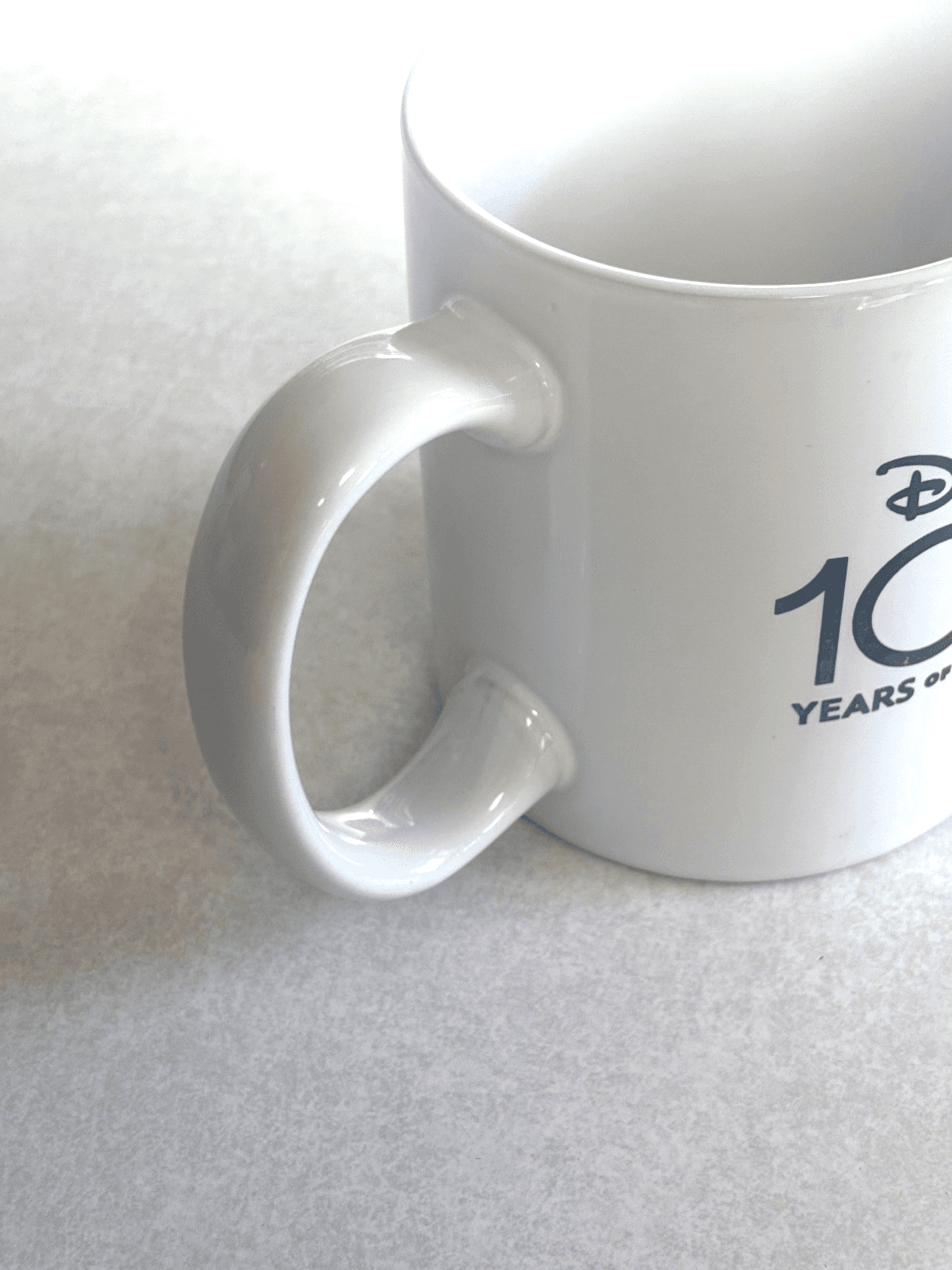 Disney 100 Years of Wonder Zak Smiles Color Changing Mug 21 oz Coffee NWT Cerami - Thumbnail 4