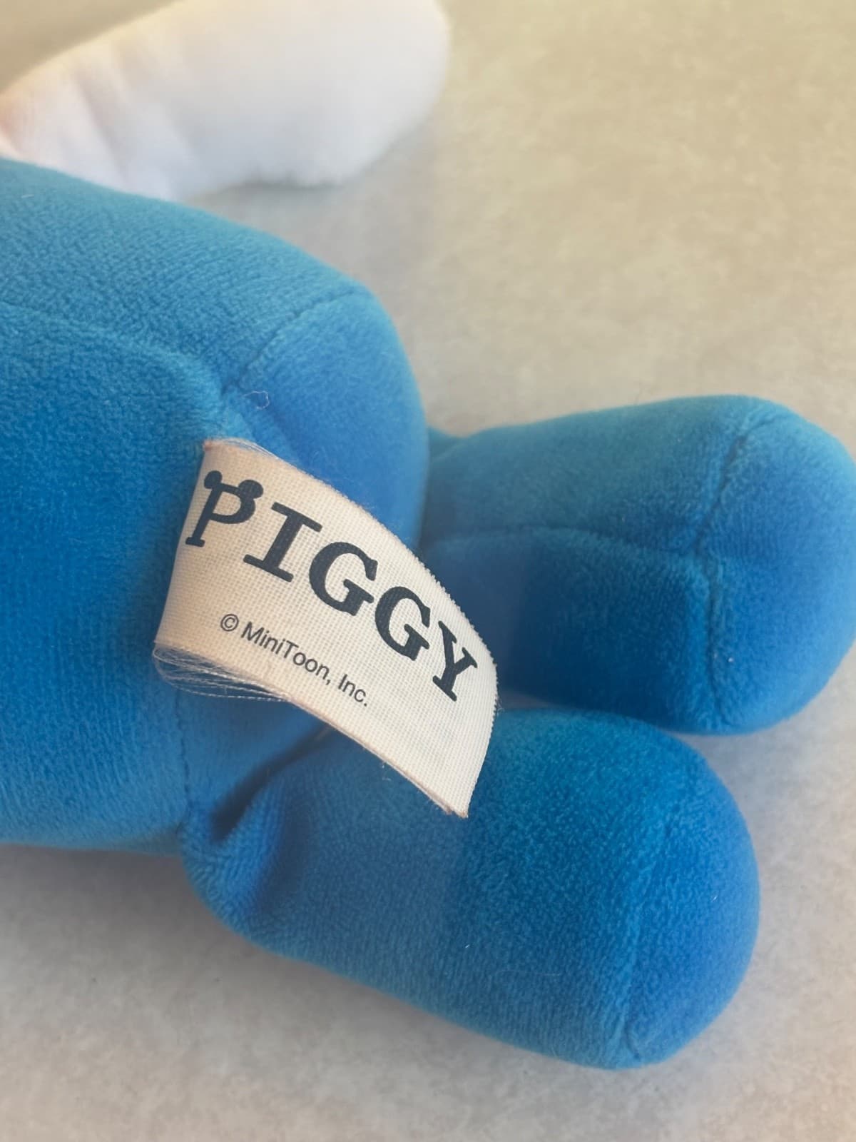 Piggy Roblox Clowny Plush 10 Inch White Blue Mini Toon Stuffed Animal Toy - Thumbnail 4
