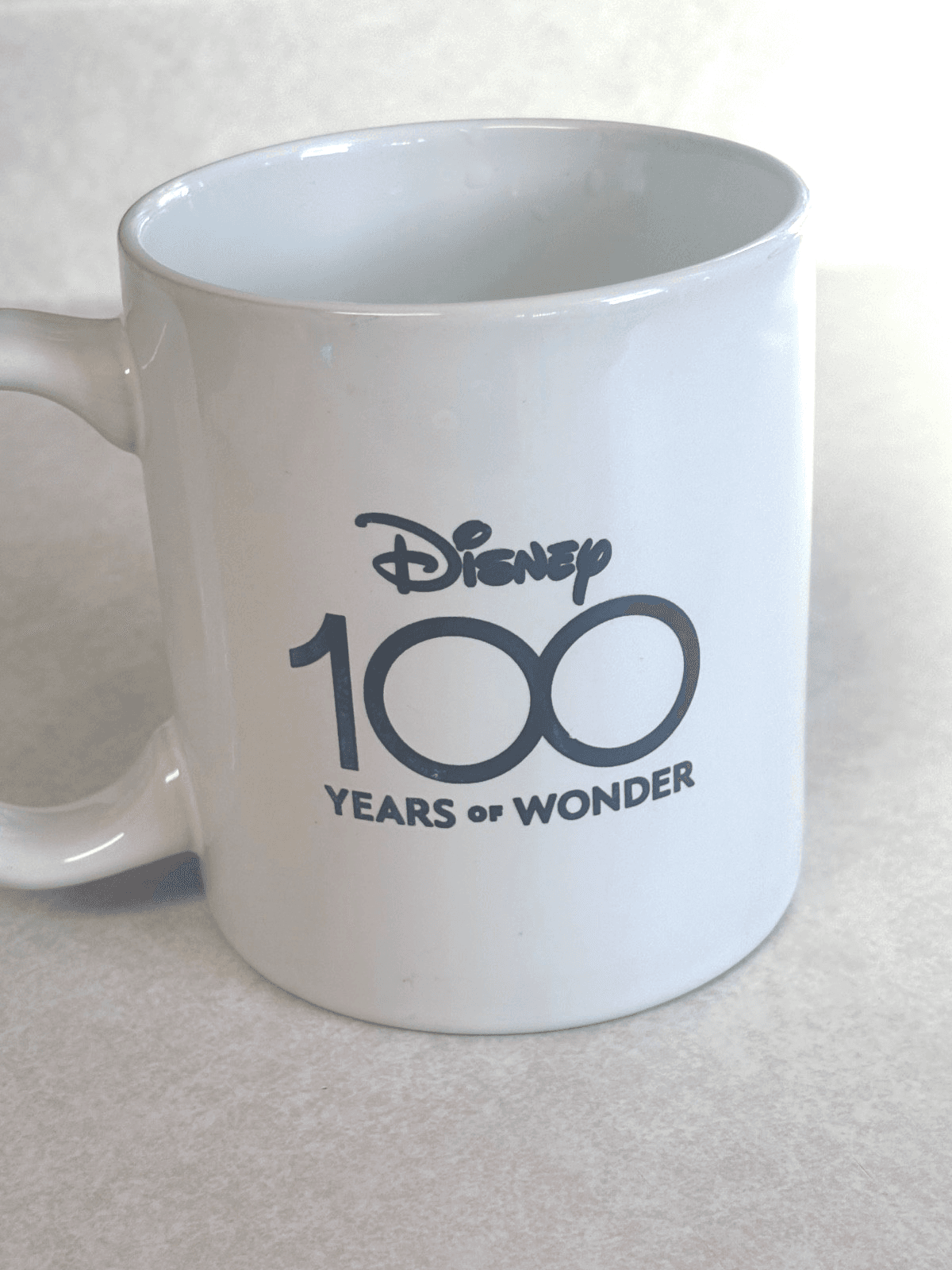 Disney 100 Years of Wonder Zak Smiles Color Changing Mug 21 oz Coffee NWT Cerami - Thumbnail 3