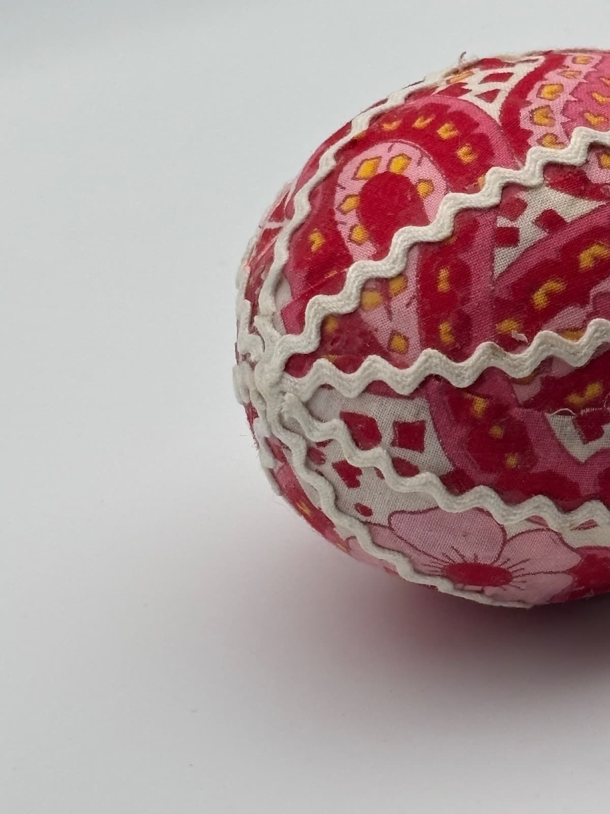 Handmade Fabric Easter Eggs Lot of 4 Floral Spring Bowl Fillers Ornaments - Thumbnail 9