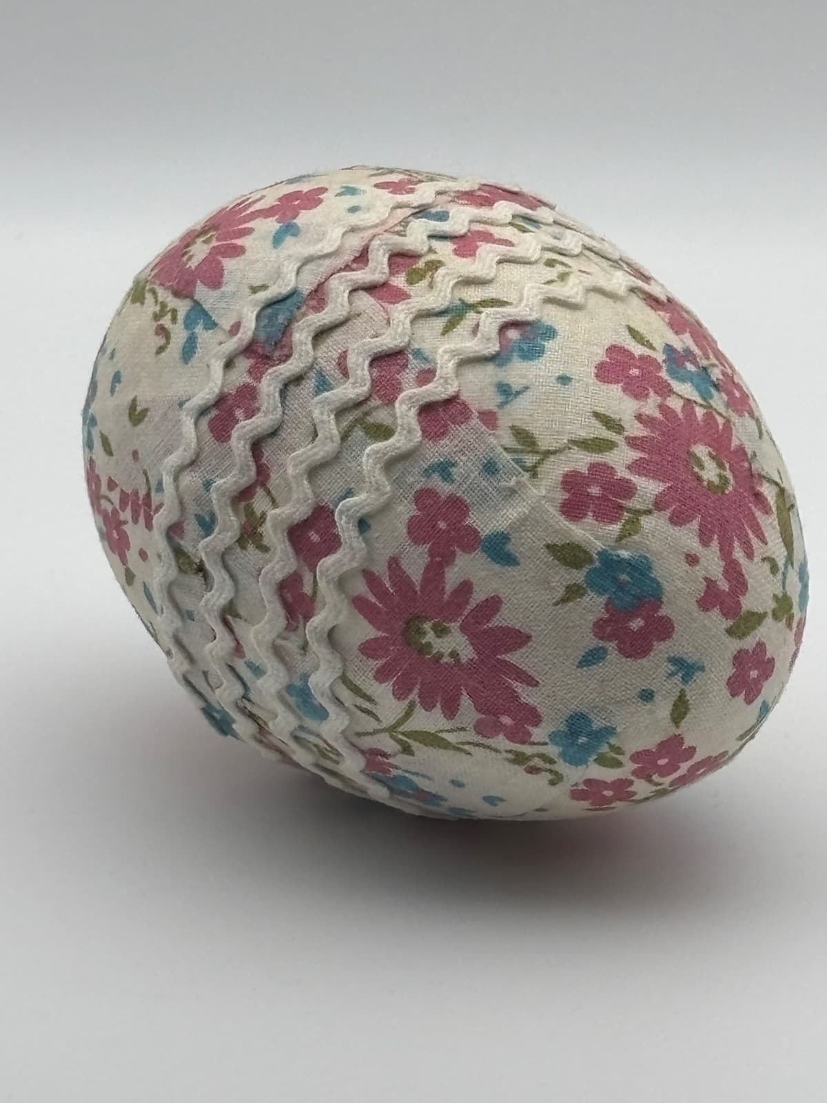 Handmade Fabric Easter Eggs Lot of 4 Floral Spring Bowl Fillers Ornaments - Thumbnail 6