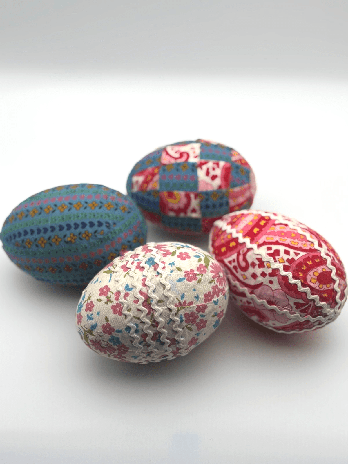 Handmade Fabric Easter Eggs Lot of 4 Floral Spring Bowl Fillers Ornaments