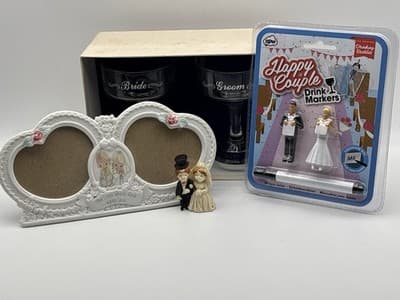 Vintage Wedding Gift Lot Bride Groom Glasses Photo Frame Cake Topper & Tags 4lot - Thumbnail 2
