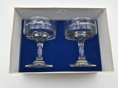 Vintage Wedding Gift Lot Bride Groom Glasses Photo Frame Cake Topper & Tags 4lot - Thumbnail 4