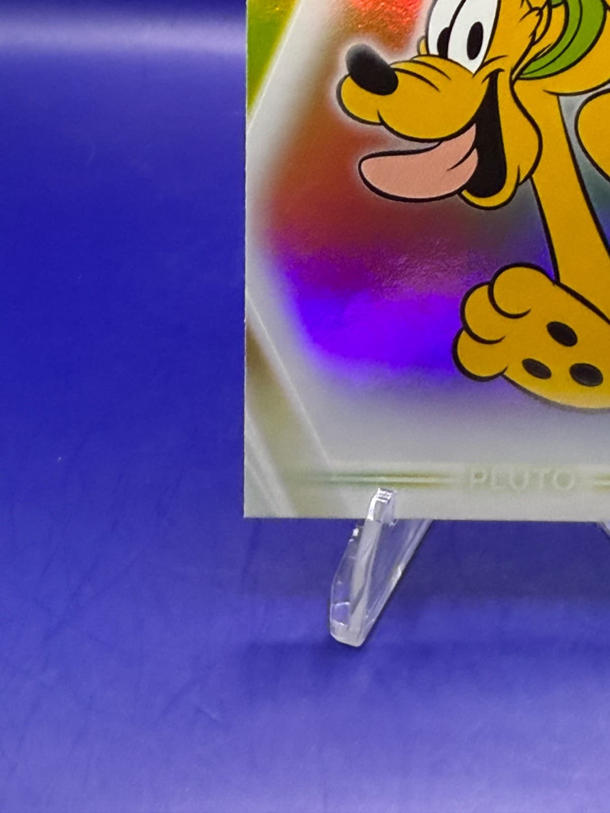 2026 Topps Disney Neon Pluto #198 Rainbow Foilboard Disney Icon NM - Thumbnail 5