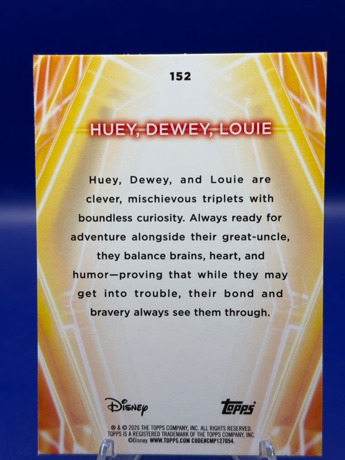 2026 Topps Disney Neon Huey #152 Diamante Foil DuckTales Disney NM - Thumbnail 6