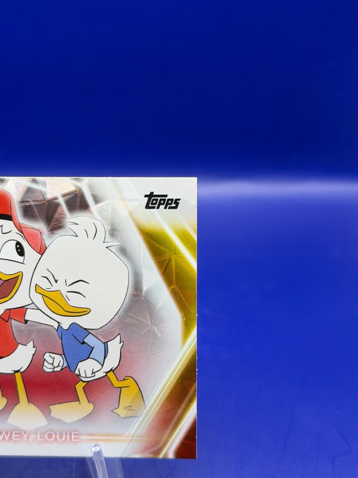 2026 Topps Disney Neon Huey #152 Diamante Foil DuckTales Disney NM - Thumbnail 3