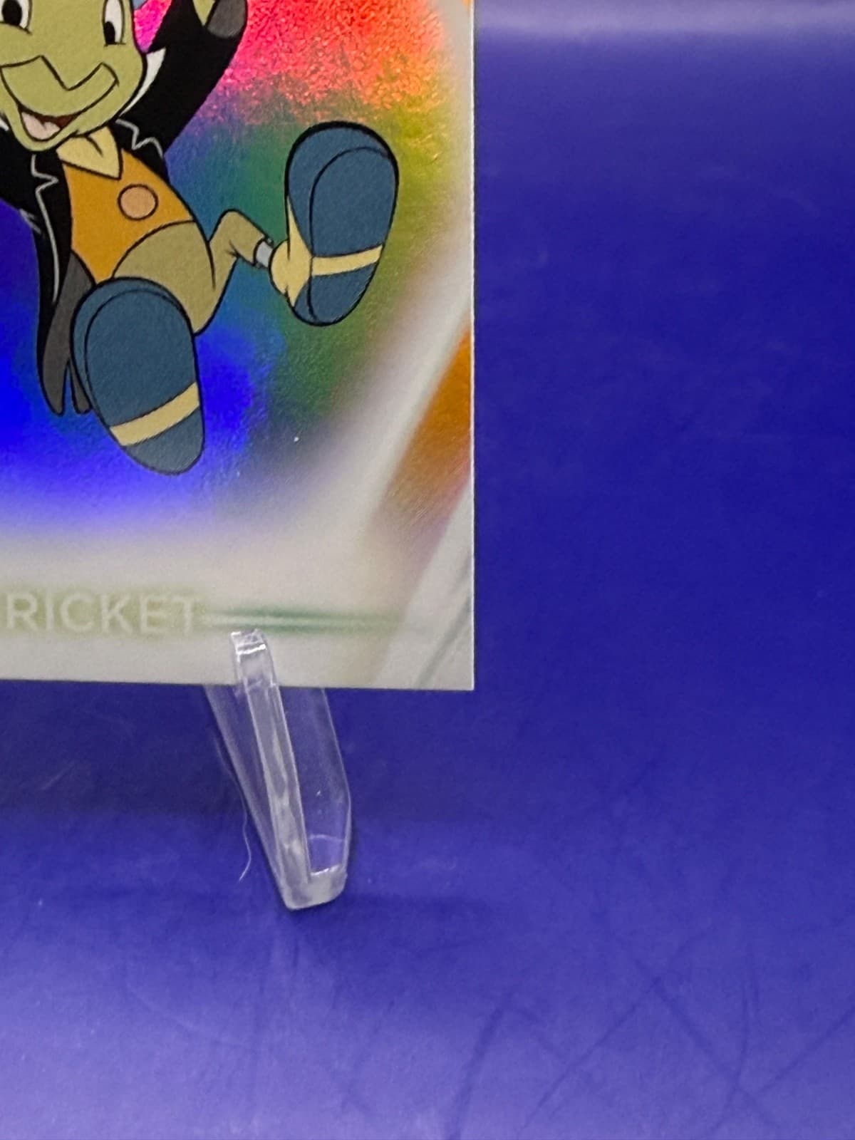 2026 Topps Disney Neon Jiminy Cricket #87 Rainbow Foilboard Pinocchio NM - Thumbnail 4