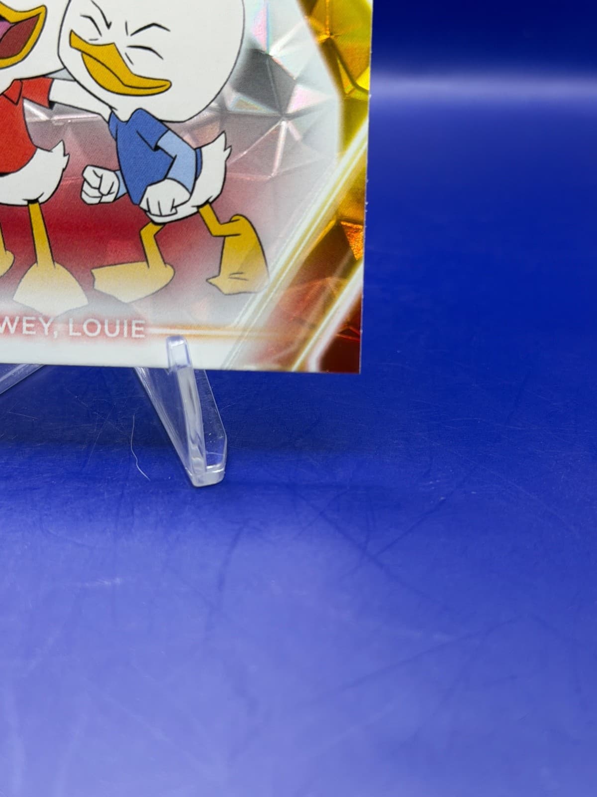 2026 Topps Disney Neon Huey #152 Diamante Foil DuckTales Disney NM - Thumbnail 4