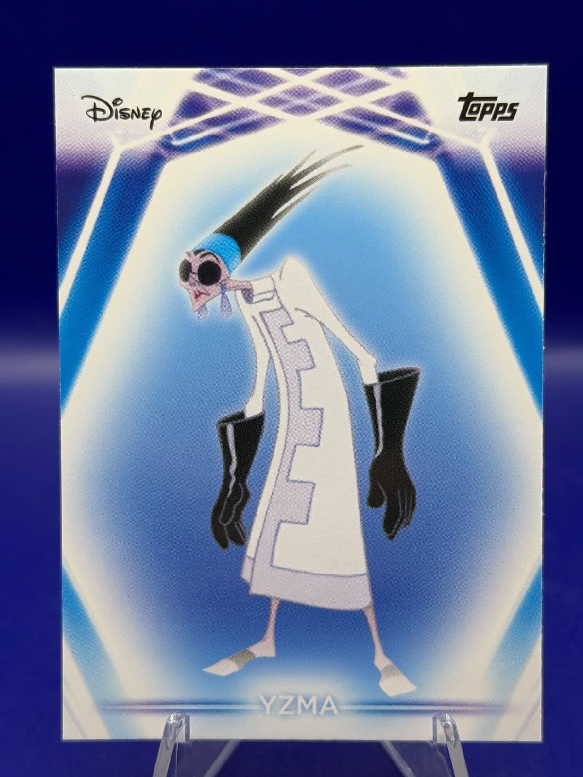 2026 Topps Disney Neon Yzma #38 Base Emperors New Groove Disney NM