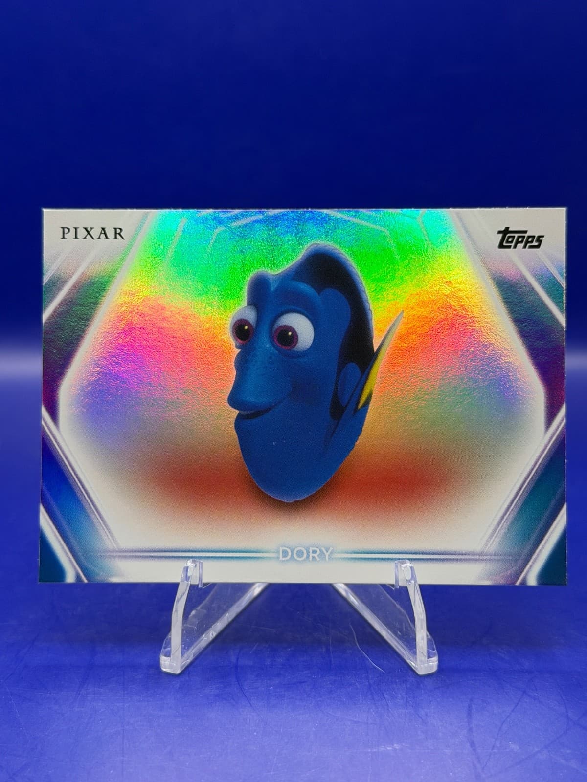 2026 Topps Disney Neon Dory #81 Rainbow Foilboard Finding Nemo NM