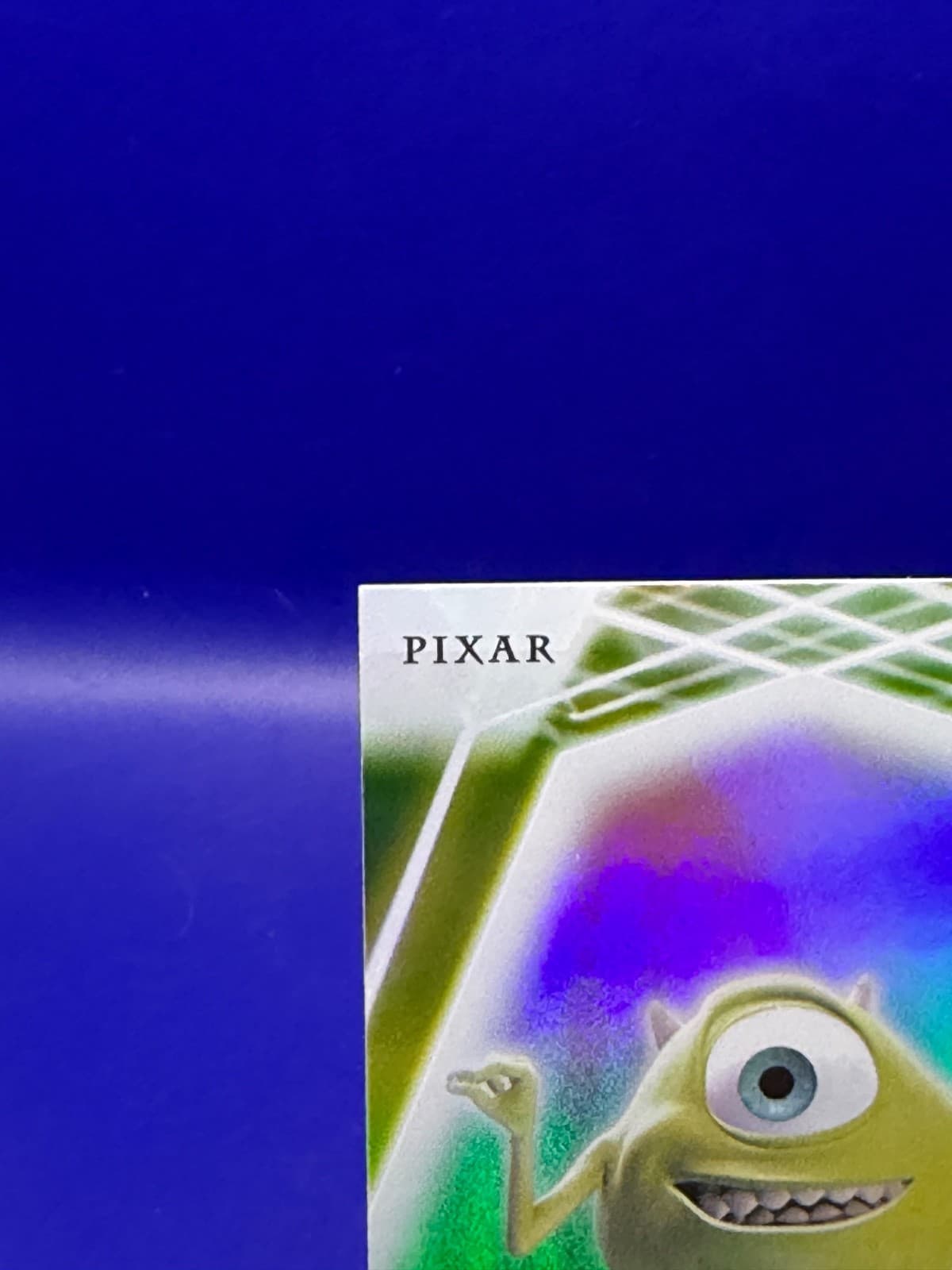2026 Topps Disney Neon Mike Wazowski #119 Rainbow Foilboard Pixar NM - Thumbnail 2