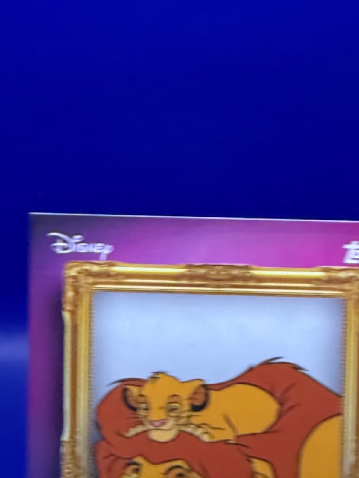2026 Topps Disney Neon Family First Simba Mufasa #FF-5 Lion King NM - Thumbnail 2