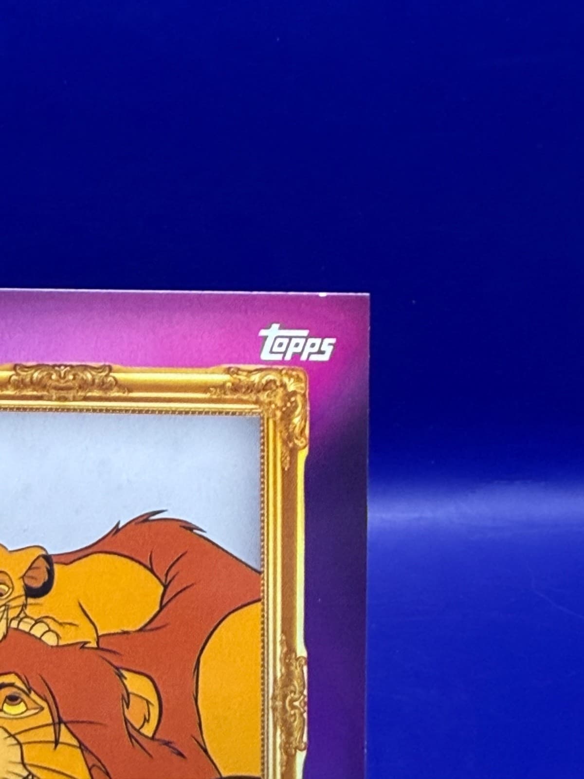 2026 Topps Disney Neon Family First Simba Mufasa #FF-5 Lion King NM - Thumbnail 3