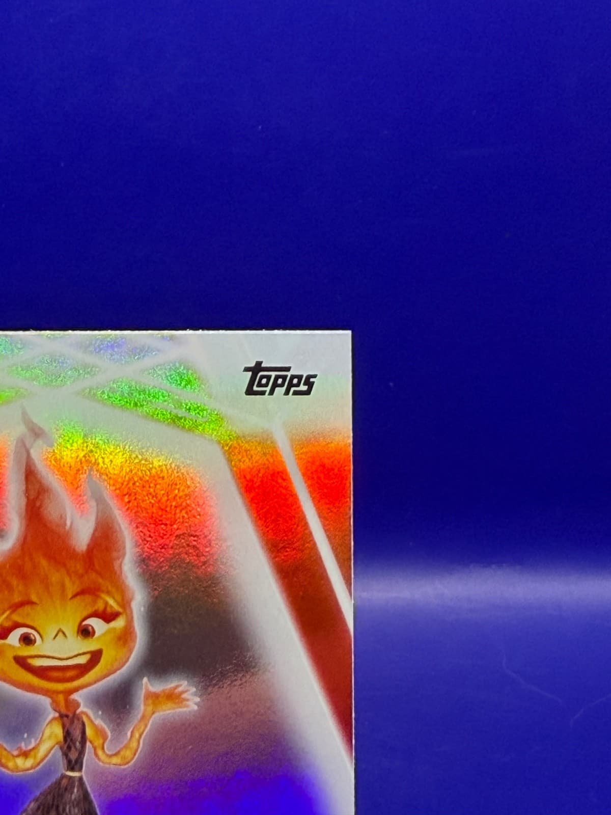 2026 Topps Disney Neon Ember Lumen #181 Rainbow Foilboard Elemental NM - Thumbnail 3