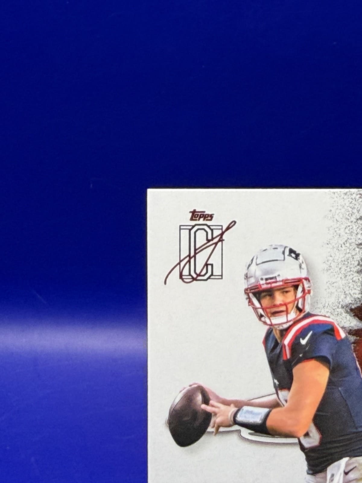 2025 Topps Signature Class Drake Maye #38 White Patriots QB NM - Thumbnail 2