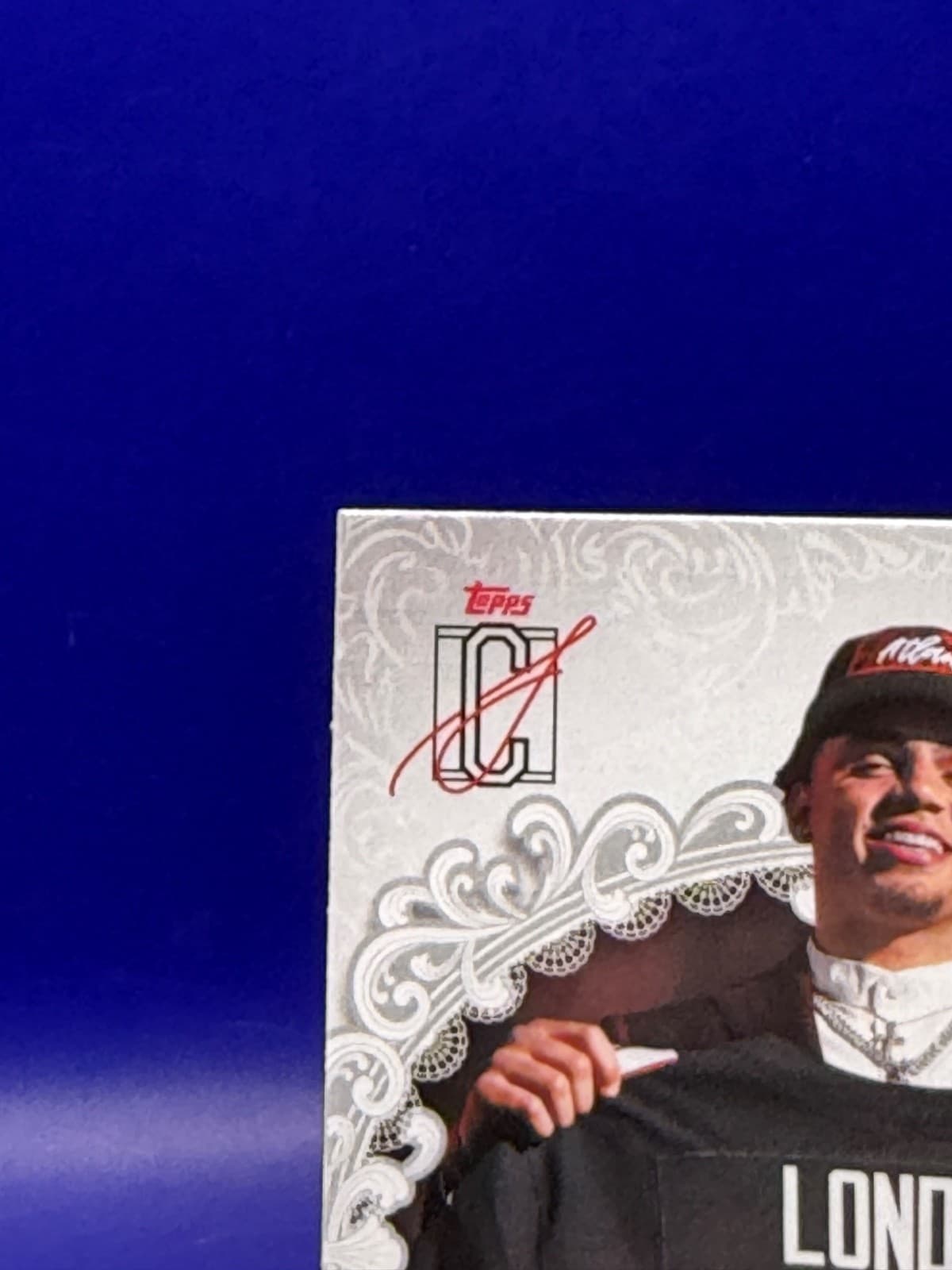 2025 Topps Signature Class Drake London Class Icons CI-13 Falcons NM - Thumbnail 2
