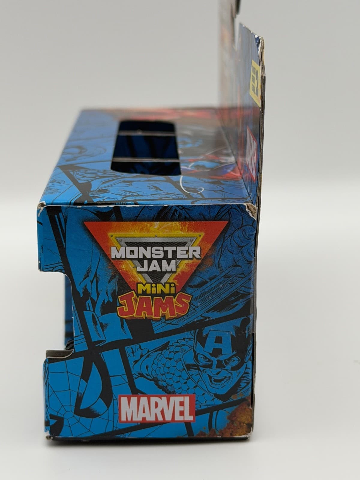 Monster Jam Mini Jams Marvel Iron Man Venom Spider-Man 3-Pack 1:87 - Thumbnail 3