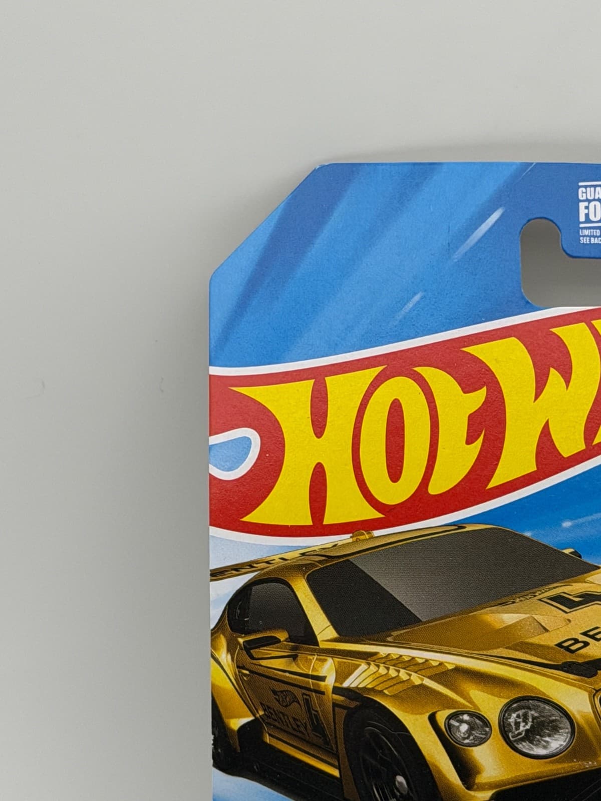 2025 Hot Wheels 2018 Bentley Continental GT3 Gold HW Race Day 1:64 - Thumbnail 5