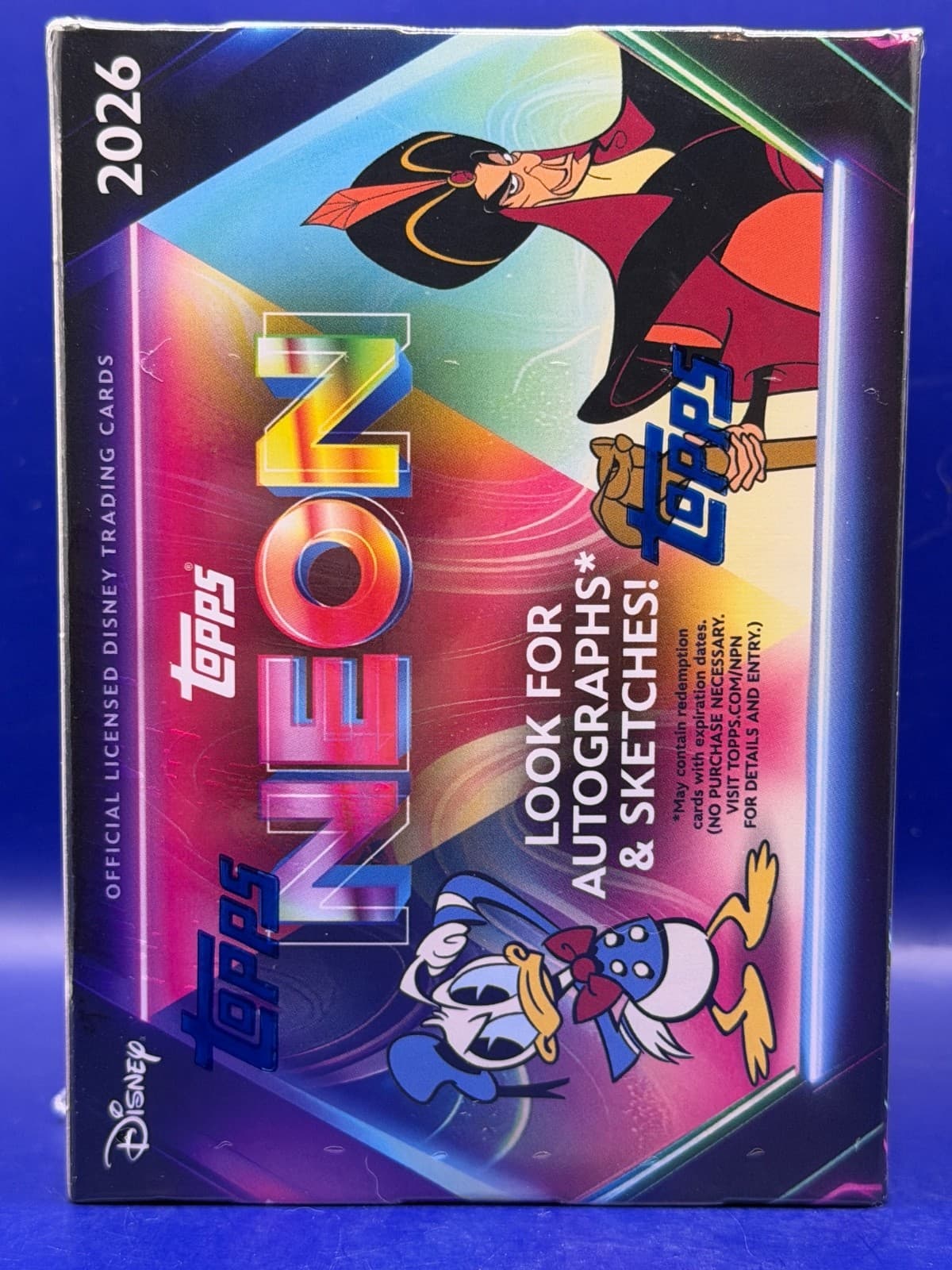 2026 Topps Disney Neon Value Blaster Box | Factory Sealed | 35 Cards Diamante - Thumbnail 2