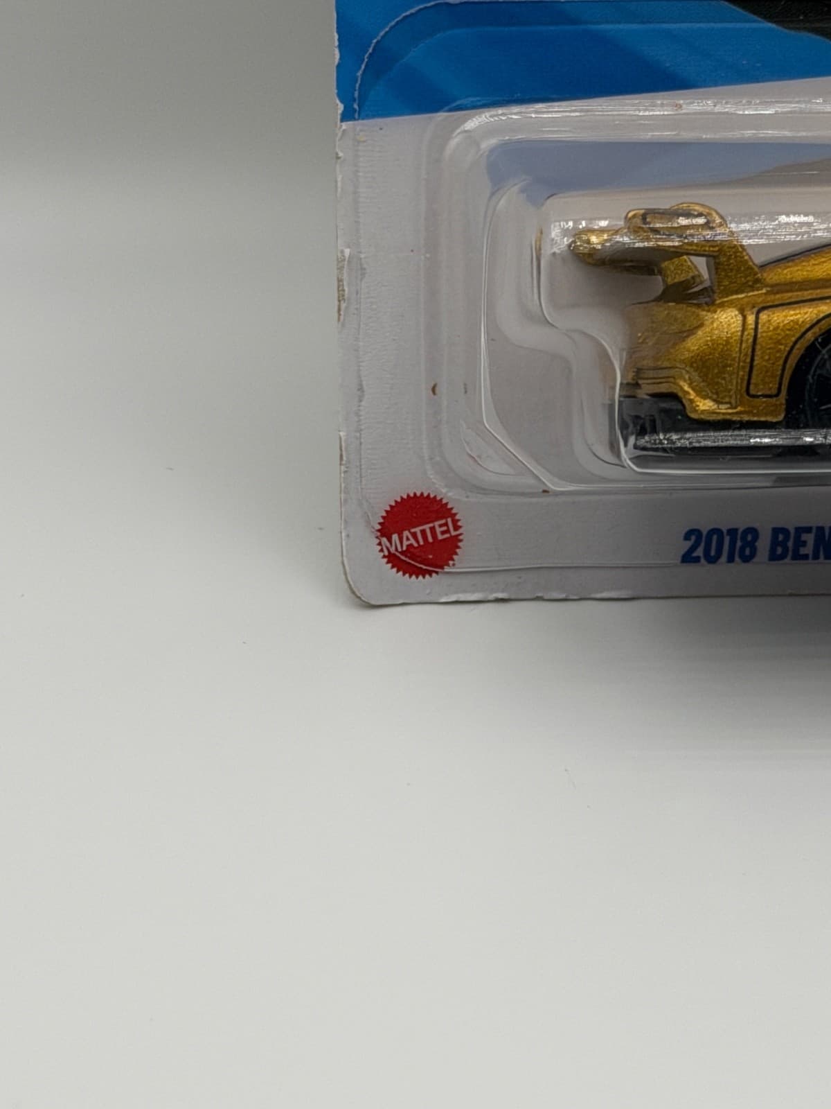 2025 Hot Wheels 2018 Bentley Continental GT3 Gold HW Race Day 1:64 - Thumbnail 2