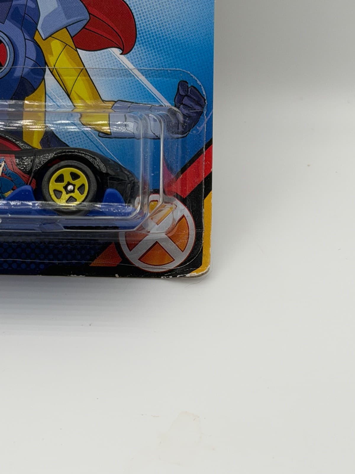 Hot Wheels Marvel X-Men MS-T Suzuka Jean Grey 2/5 2023 - Thumbnail 3