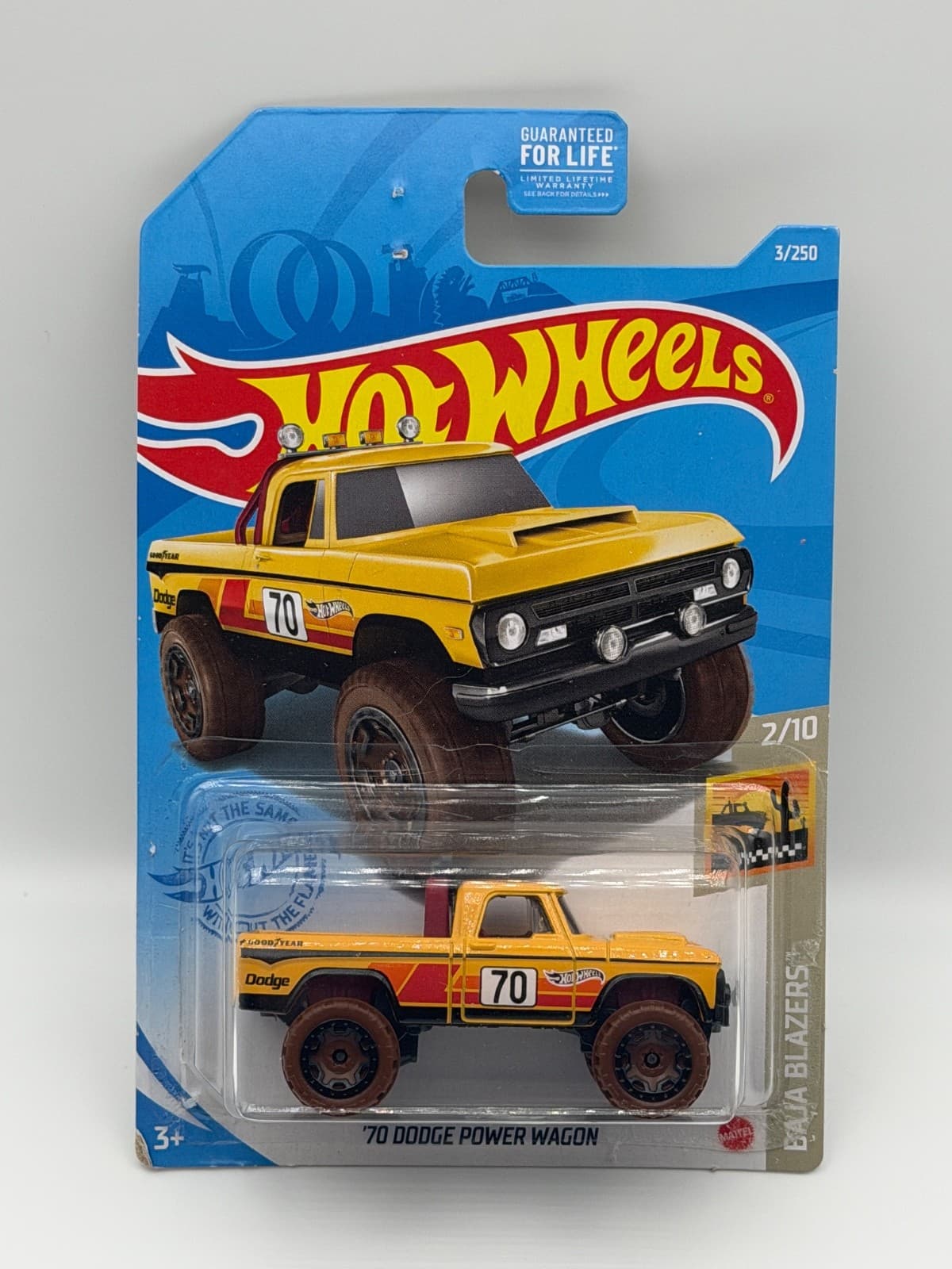 Hot Wheels '70 Dodge Power Wagon Yellow Baja Blazers 1:64