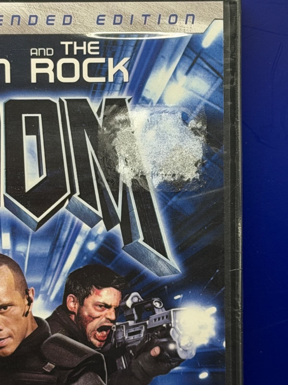 Doom (DVD, 2005) Movie Disc - Thumbnail 3