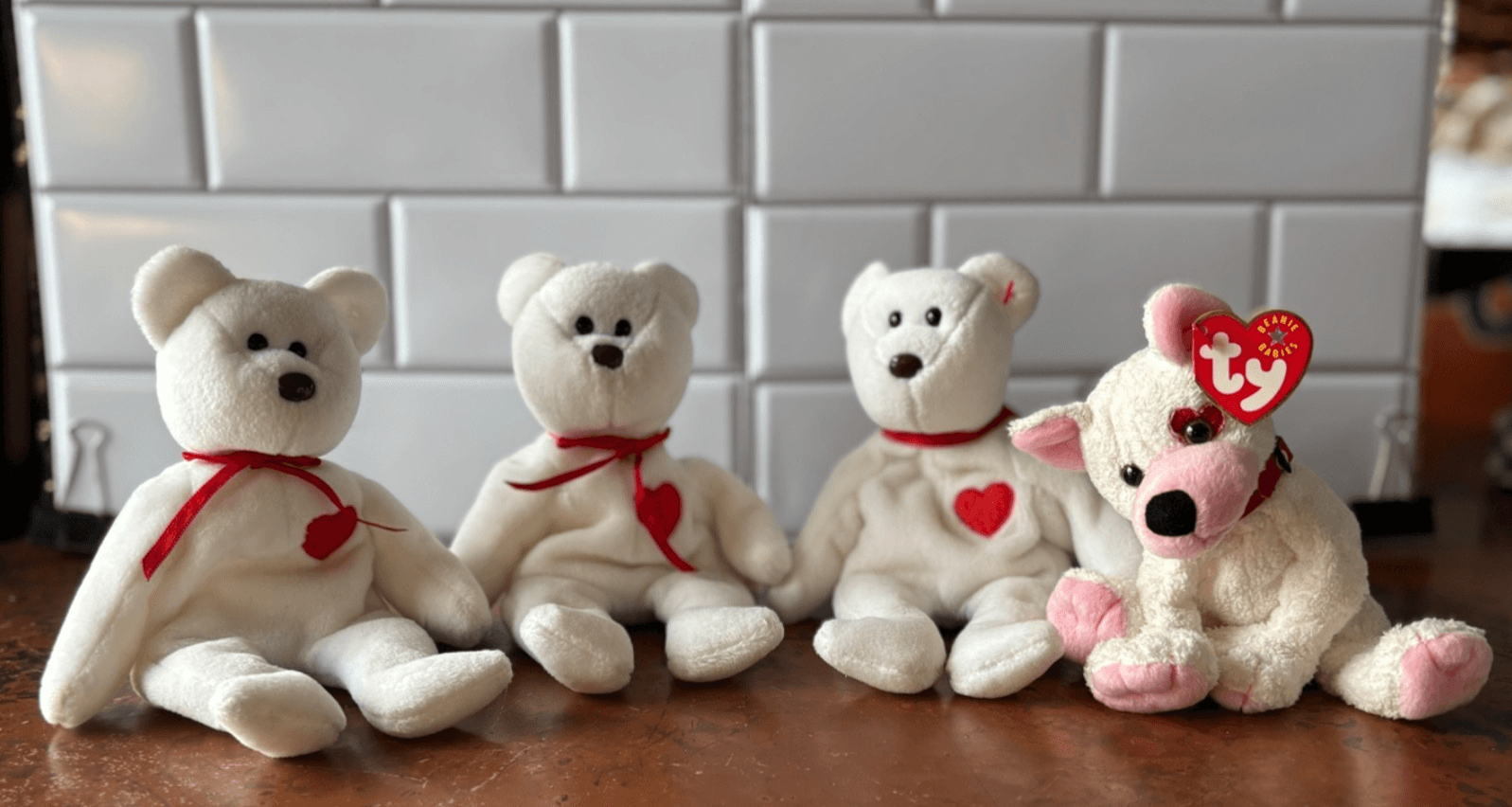 TY Beanie Babies Valentine Lot 4 - 3x Valentino Bear + Cupid Dog with Tag Plush