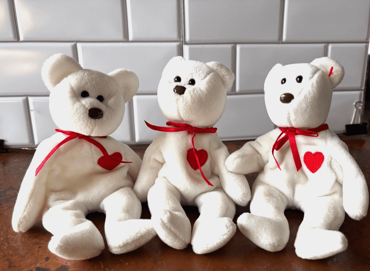 TY Beanie Babies Valentine Lot 4 - 3x Valentino Bear + Cupid Dog with Tag Plush - Thumbnail 2