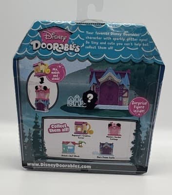 Disney Doorables Mini Playset Elsa's Frozen Castle Mini Playset w Mystery Figure - Thumbnail 3