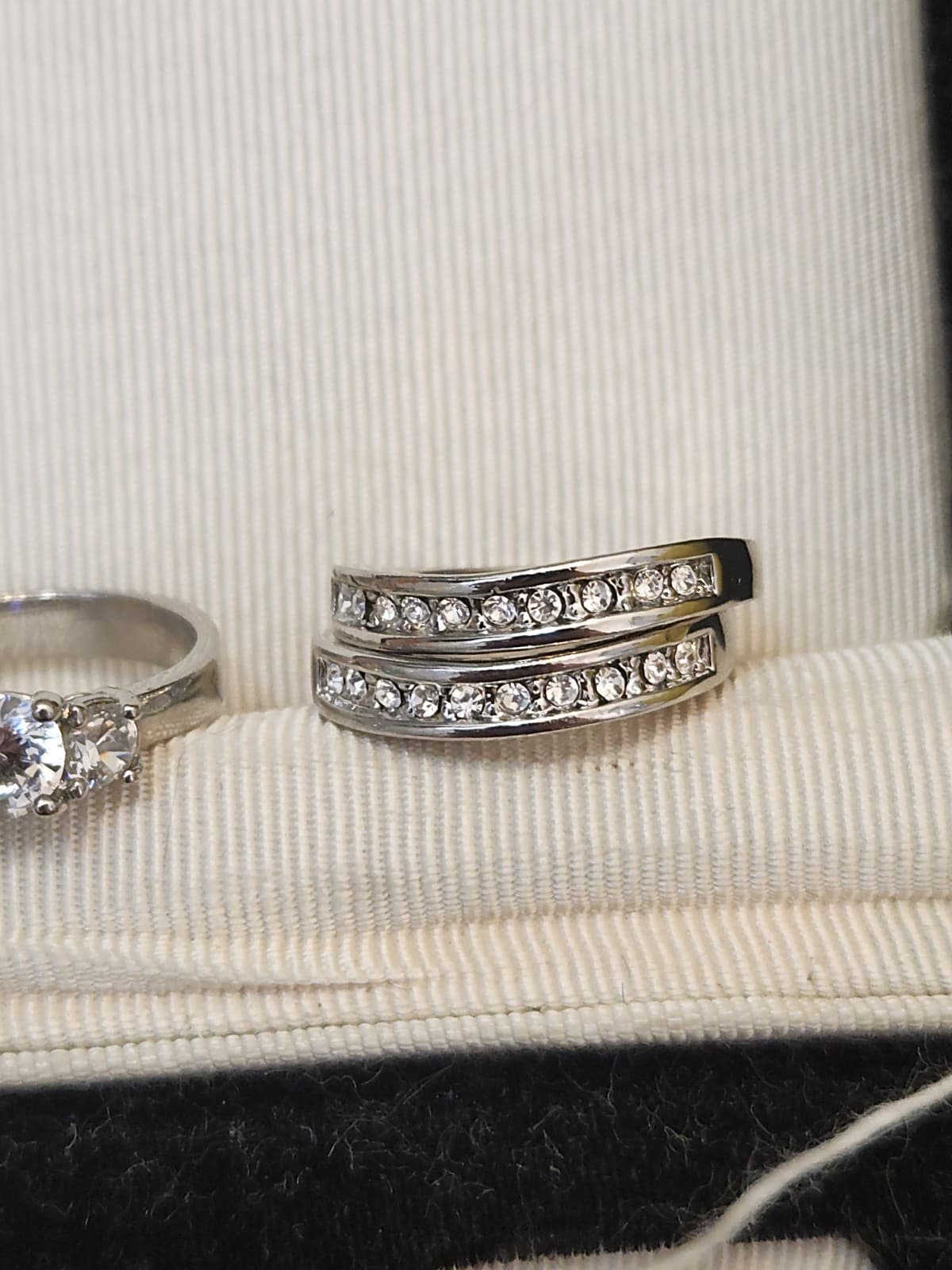Beautiful Classic Silver Fashion Rings - Thumbnail 15