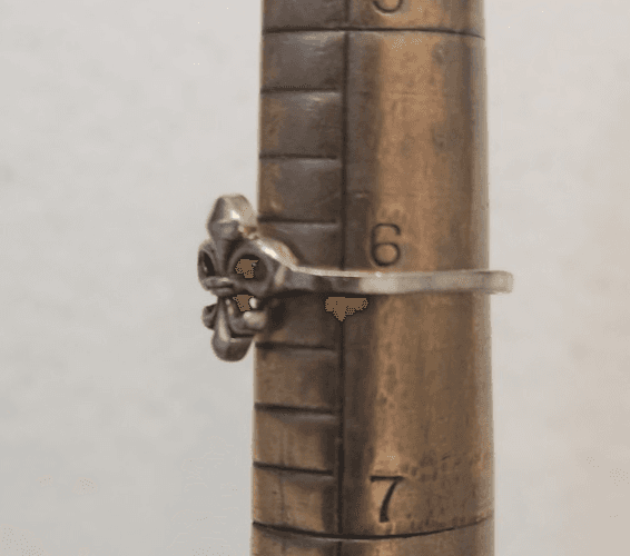 Small Fleur De Lis fashion ring - Thumbnail 2