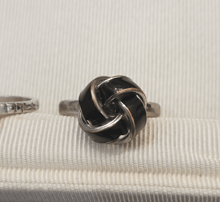 Fashion Ring Perfect for ANY Occasion - Thumbnail 3