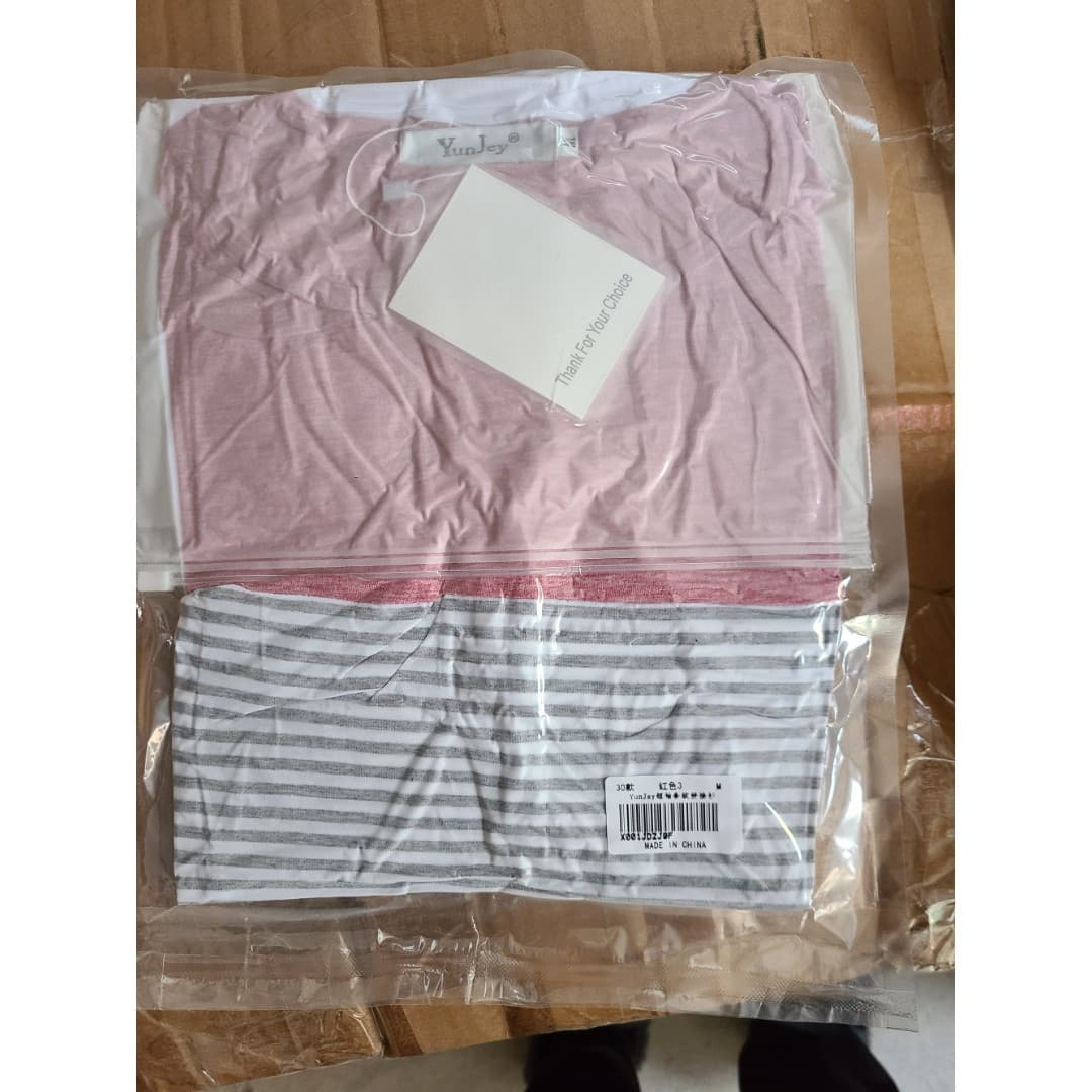 YunJey Medium T-Shirt - Thumbnail 10