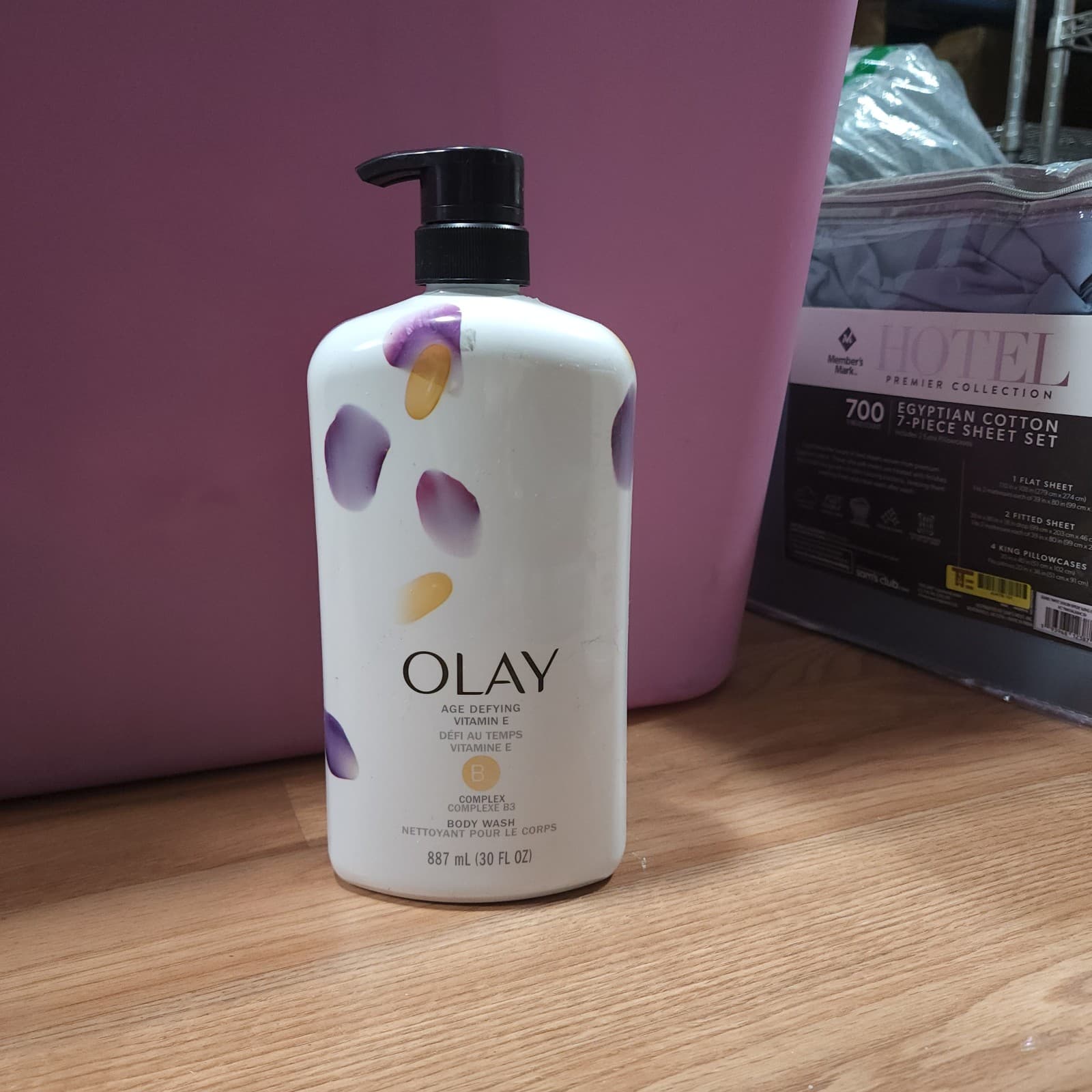 OLAY Age Defying with Vitamin E Body Wash 30 oz - Thumbnail 2
