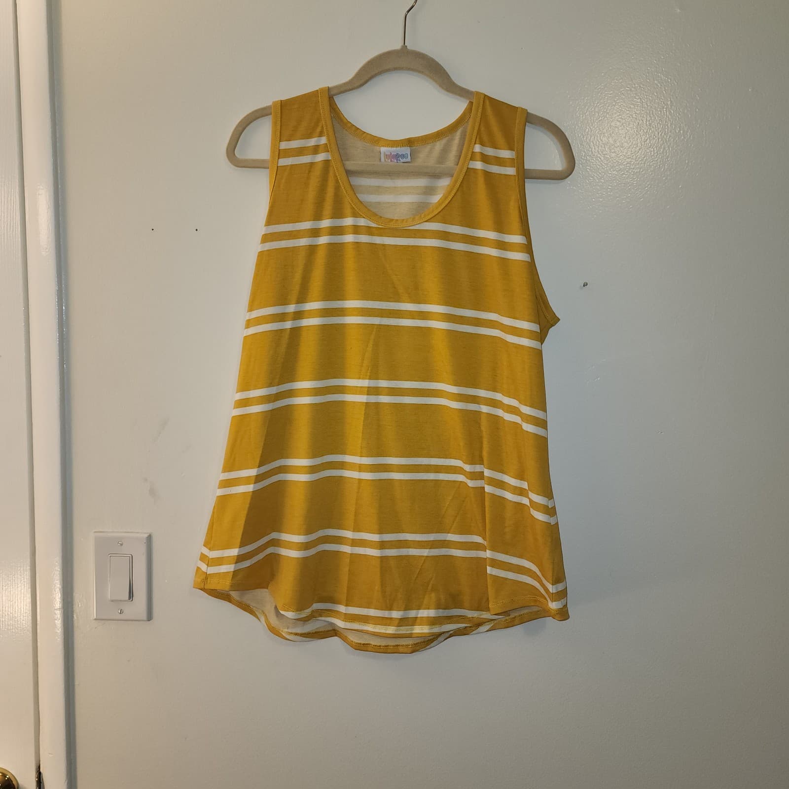 Set of 2 LulaRoe Tank Tops Size 3XL - Thumbnail 7
