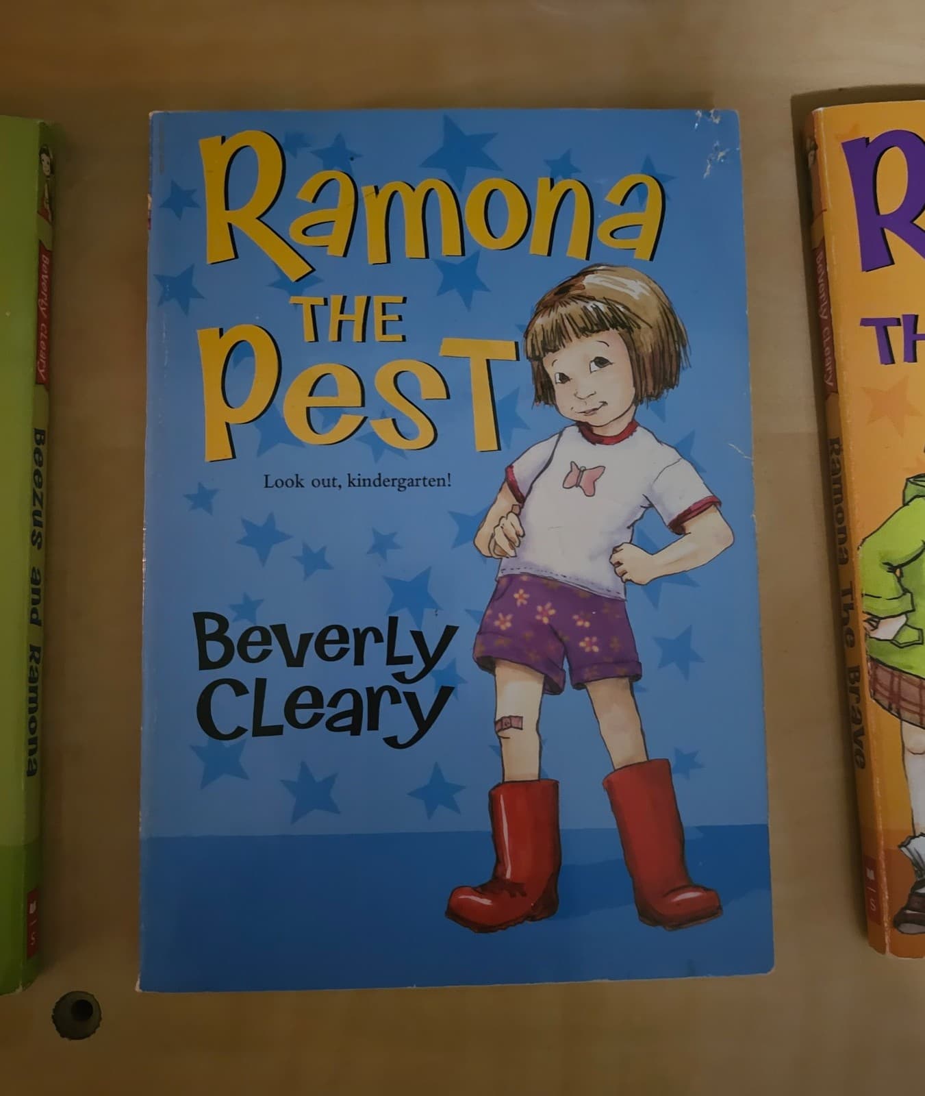 Set of 7 Paperback Beverly Cleary Books "Ramona" Series - Thumbnail 7