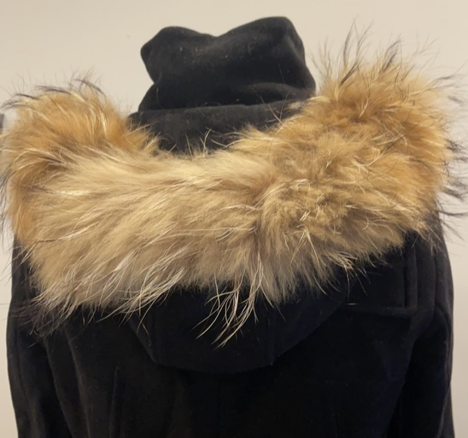Andrew Marc Wool and Cashmere PeaCoat w Racoon Lined Hood Size 8 Womens - Thumbnail 6