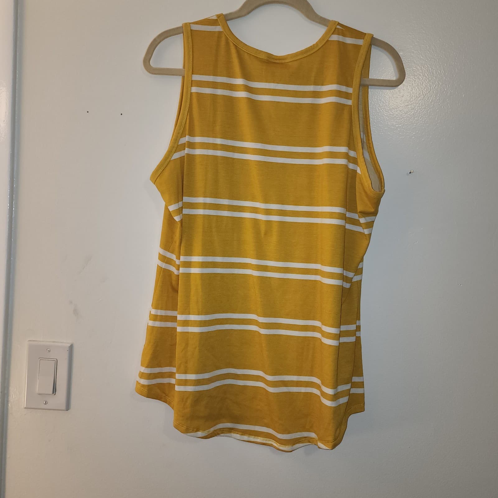 Set of 2 LulaRoe Tank Tops Size 3XL - Thumbnail 9