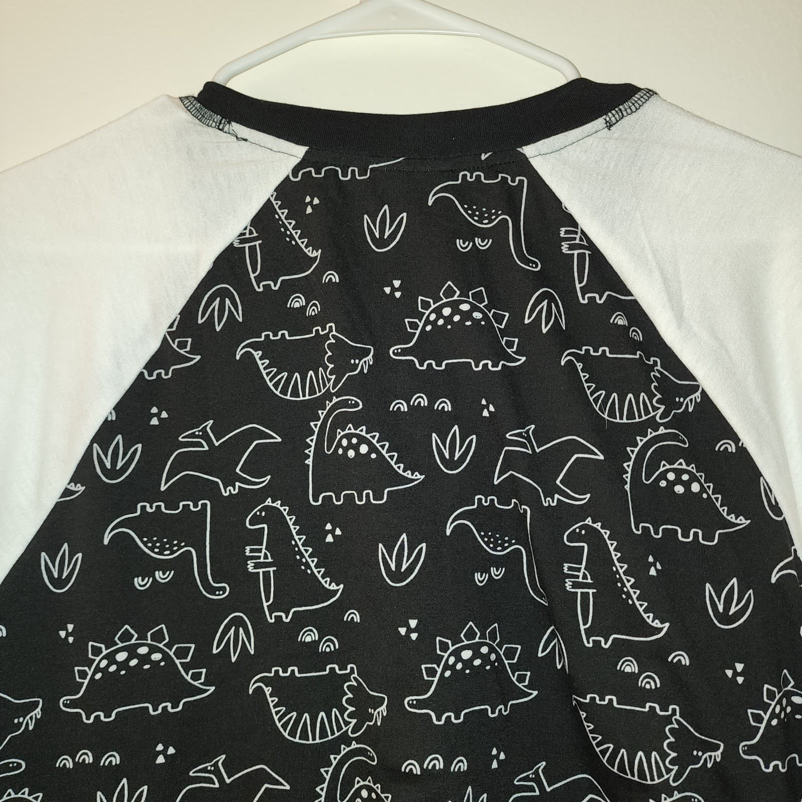 LulaRoe Nark Henley 3 Button Shirt Size 2xl - Thumbnail 6