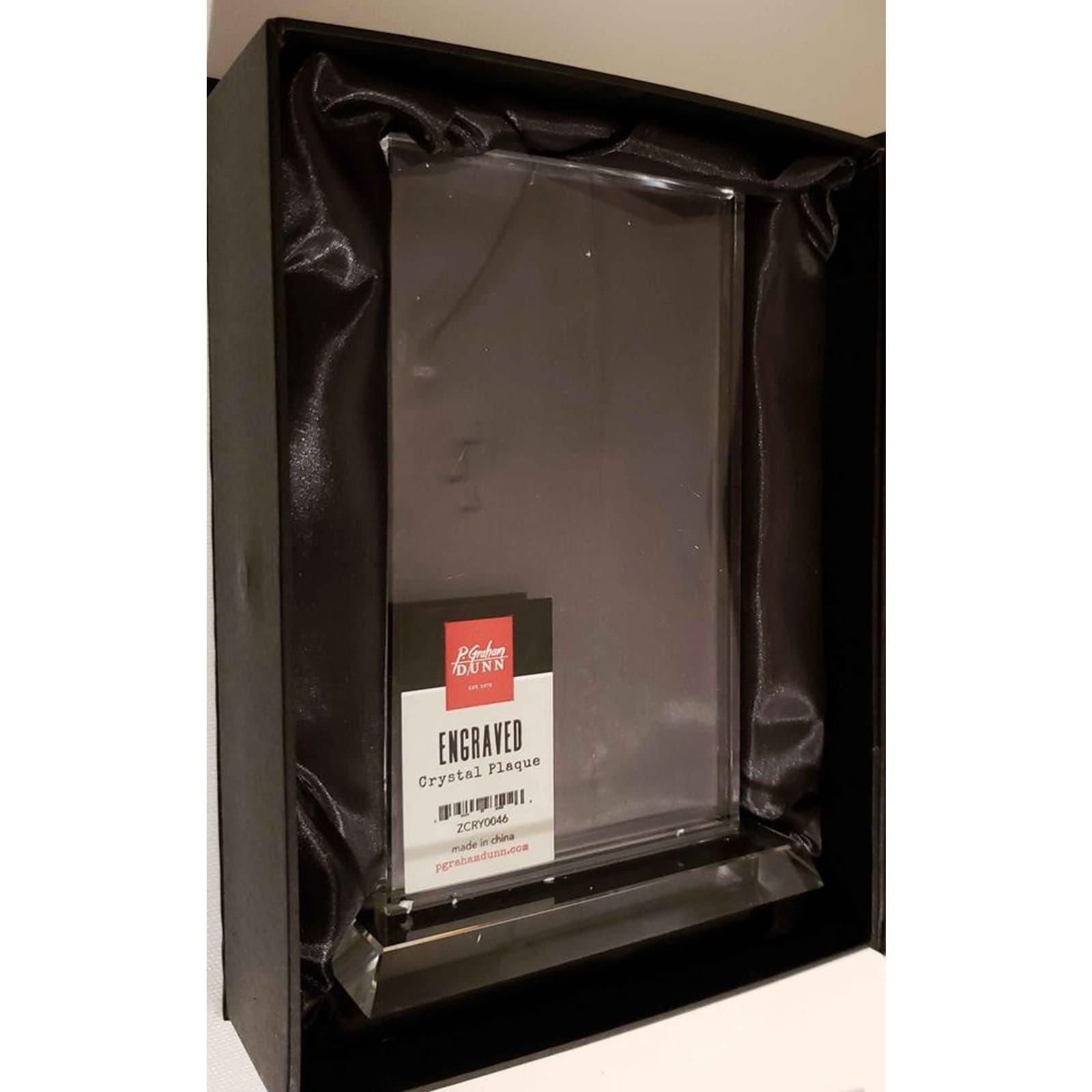P. Graham Dunn Engravable Crystal Plaque in Black Box/Case - Thumbnail 4