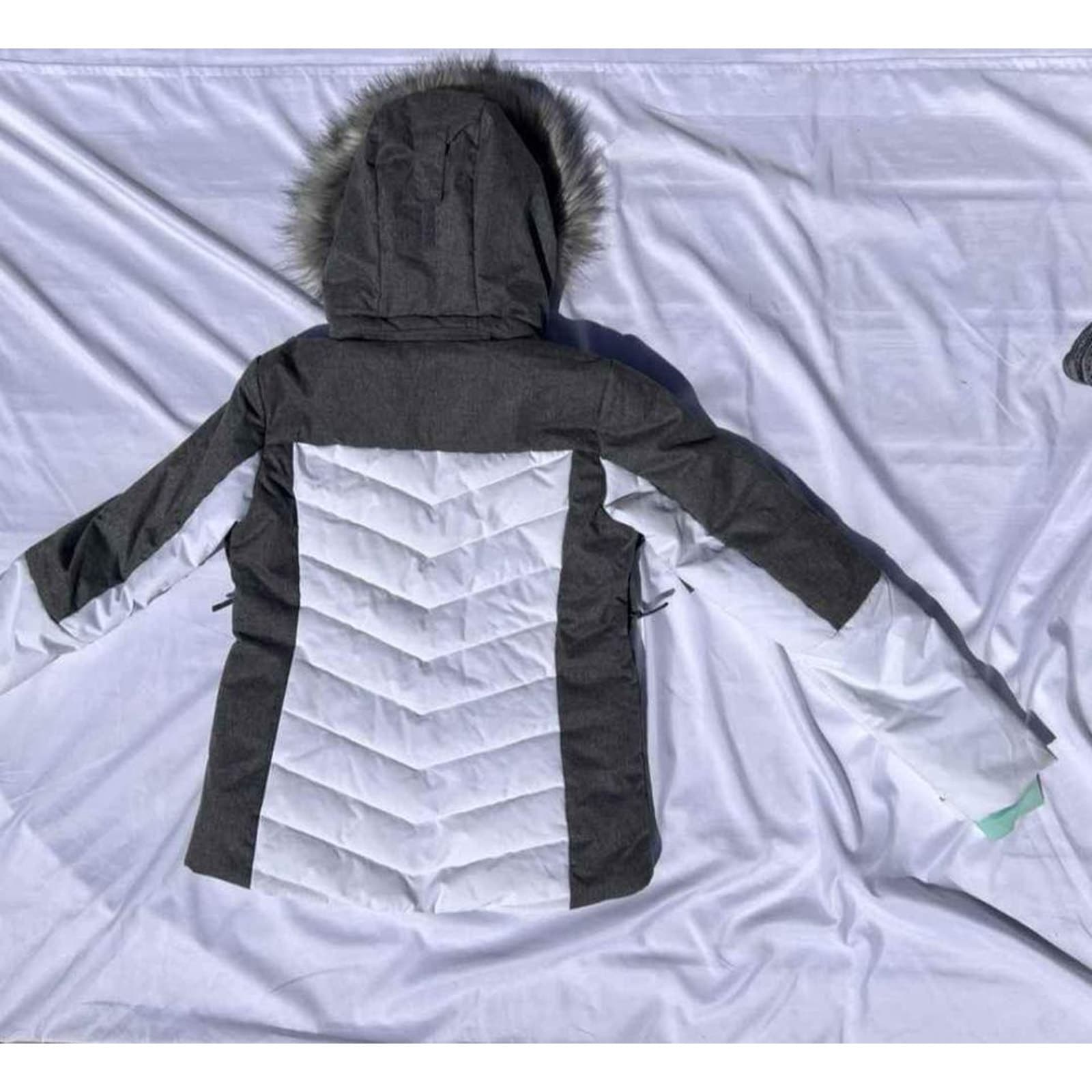 Mountain Warehouse Fur Hooded Coat Size 8 - Thumbnail 3