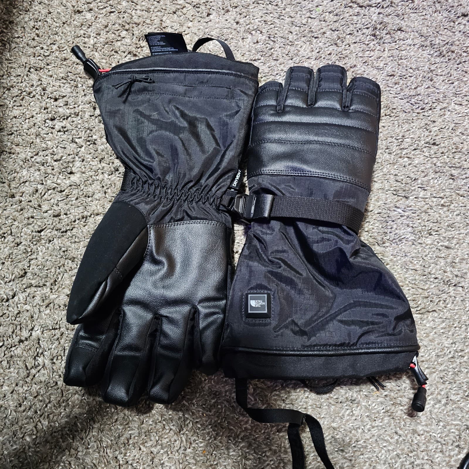 The North Face Heated Montana Inferno Glove - Thumbnail 5